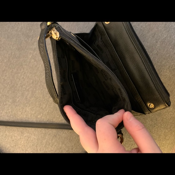 Michael Kors Crossbody Bag Black - Picture 5 of 6